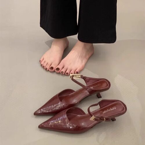 羊皮版！绝美高跟鞋酒红色凉鞋