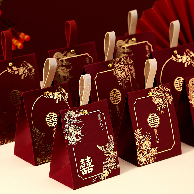 2026新款手提式糖果包装盒子婚礼专用高级感空礼盒纸袋结婚喜糖盒