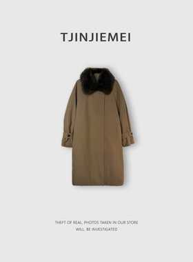 T井姐妹【济州岛】设计感毛领鹅绒服ERF2512-89362