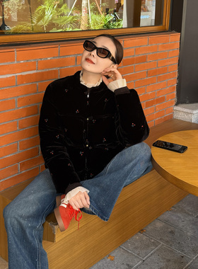 T井姐妹【玫瑰丝绒】设计感真丝丝绒刺绣精致鹅绒服YRF2509-ZT597