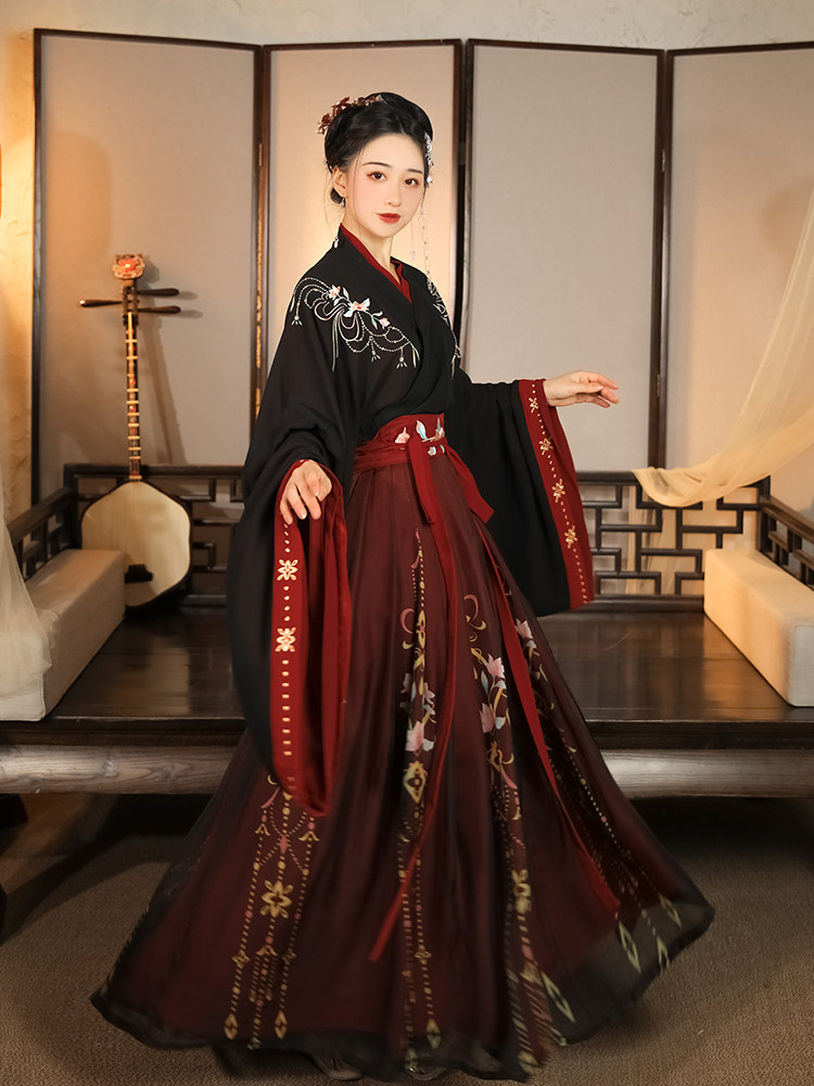 云芳晴绾星辰汉服女中国风交领齐腰襦裙魏晋风正品原创秋季仙气