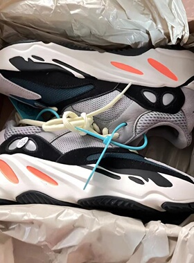 奢椰子700v2旗舰店老爹鞋男og yeezy莆田百搭运动鞋子女百搭潮鞋