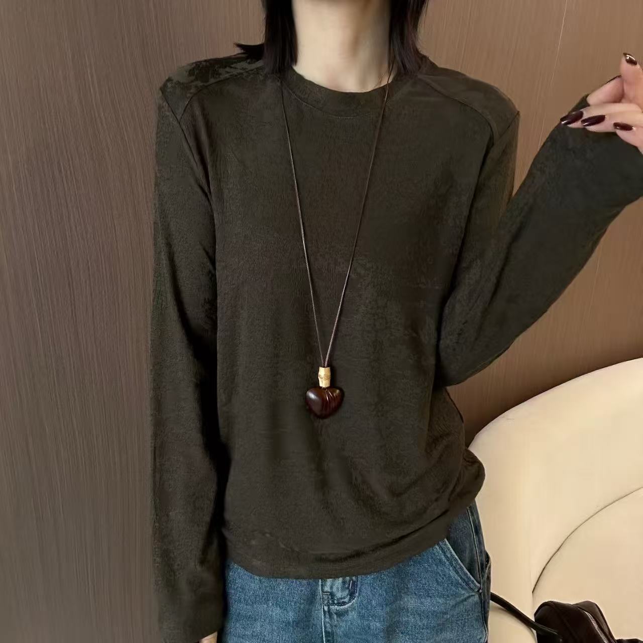 韩版军绿宽松显瘦长袖T恤女秋款