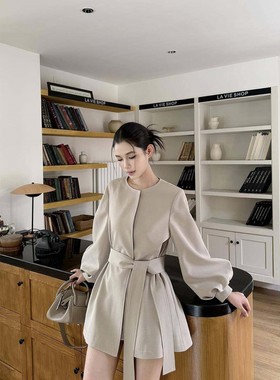 Vane韦恩韩版气质圆领系带风衣女中长款2025新款风衣外套女小个子