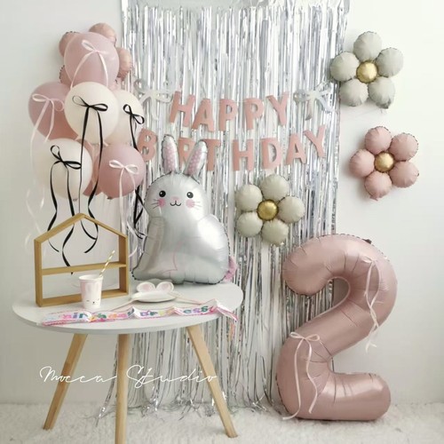 ins女孩生日装饰场景布置家庭简单兔宝宝2岁生日布置拉旗桌飘数字
