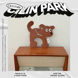 CILINPARK原创PU钟小狗可爱小众礼物个性 挂钟时钟皮具时钟装 饰品