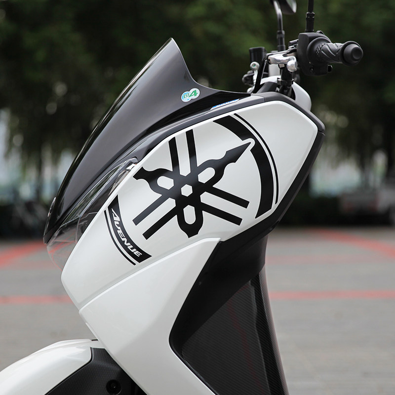 适用YAMAHA雅马哈巡鹰125版画贴花车头贴拉花摩托车贴膜贴纸改装