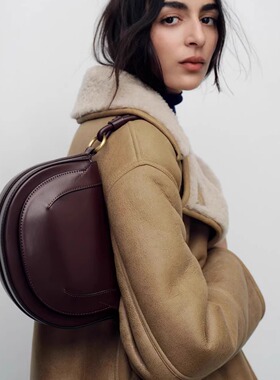 ZR家2025冬季新品女包撞色缉线饰手提包时尚单肩斜挎包翻盖硬质包