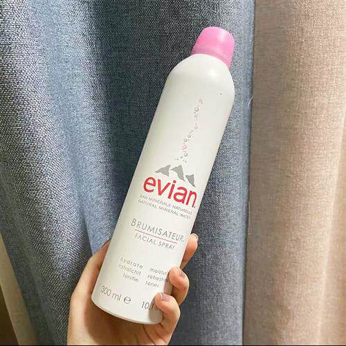 新版evian依云天然矿泉水大喷雾化妆爽肤水补水400ml