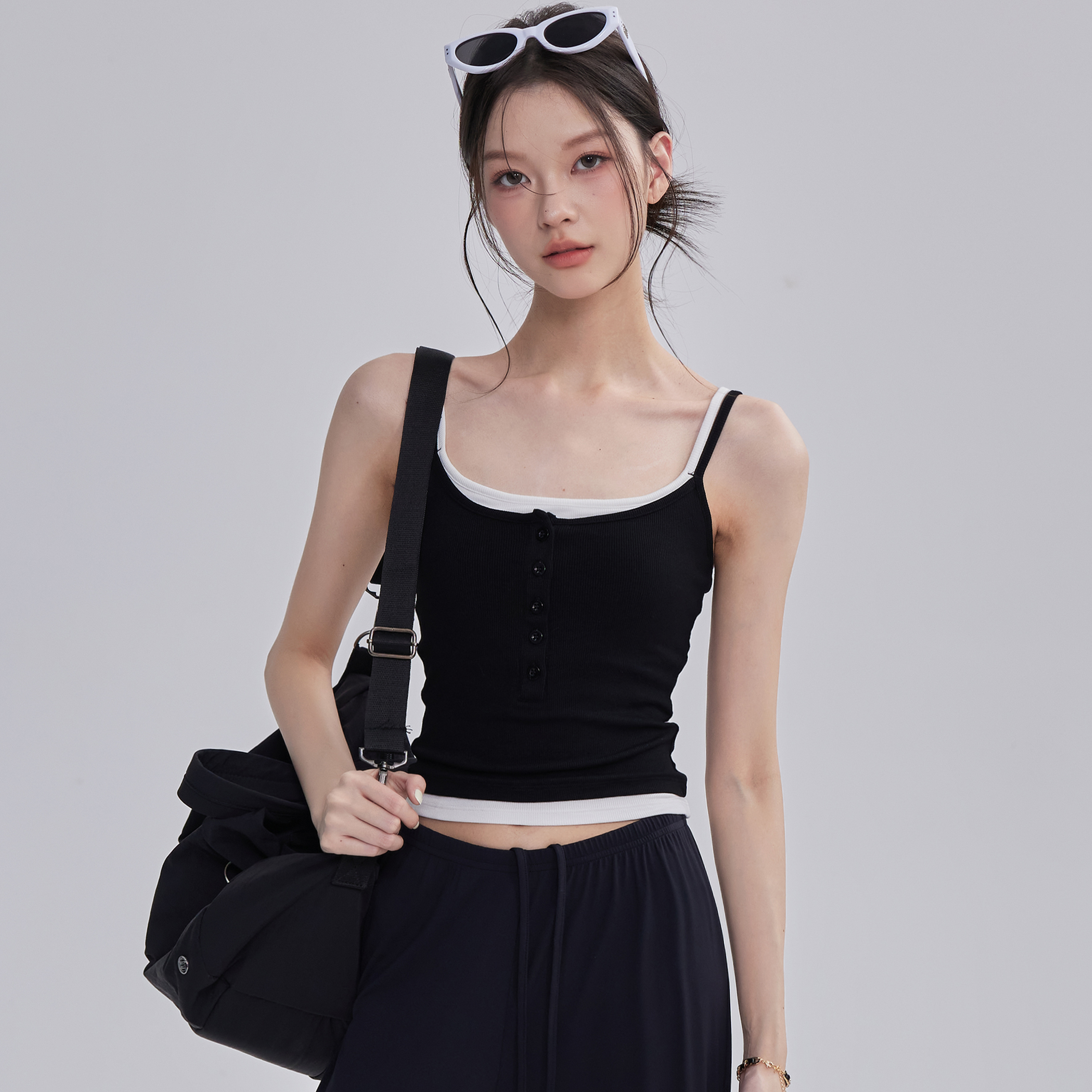 带胸垫运动背心女外穿假两件健身服无袖吊带上衣夏季透气瑜伽内衣