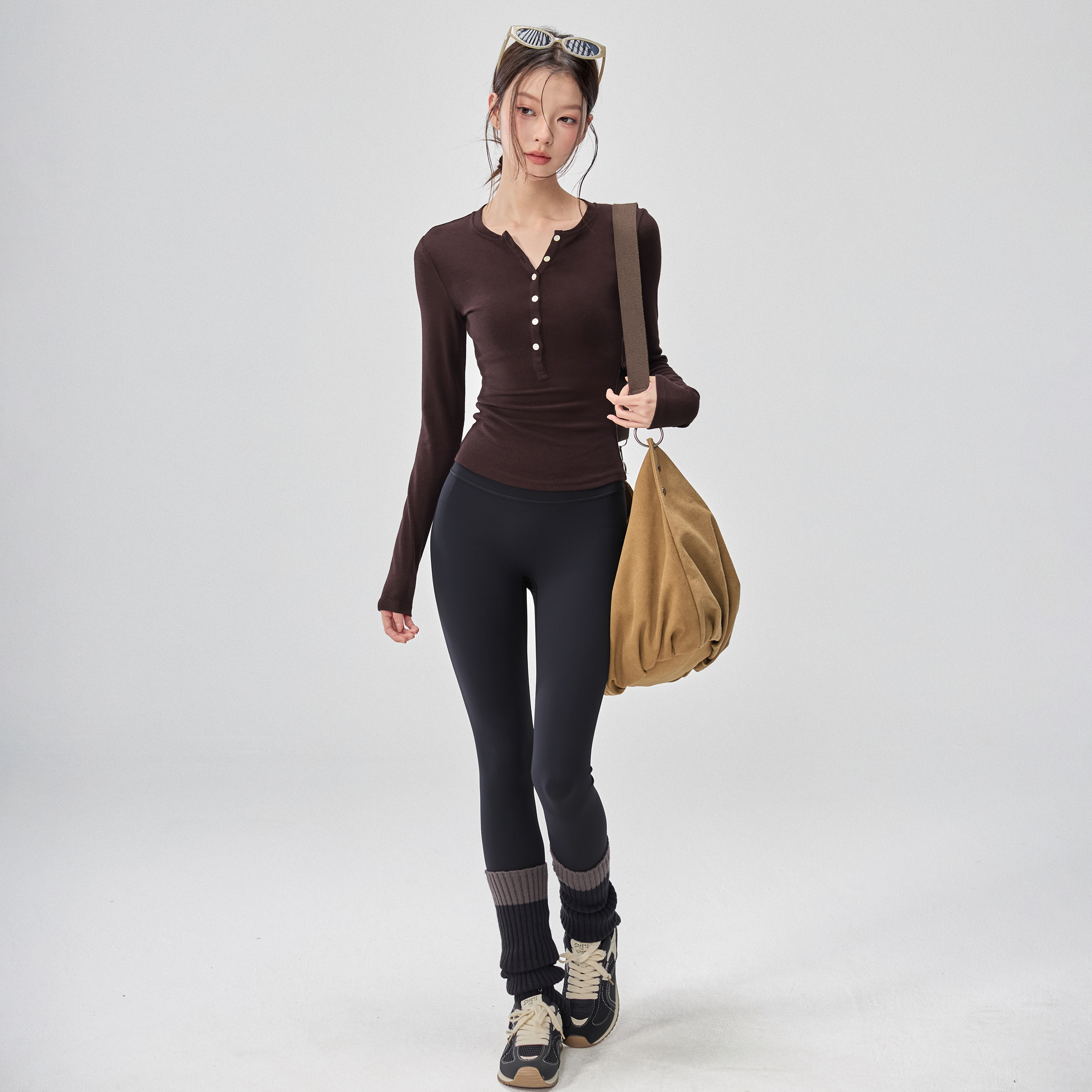 2025新款瑜伽服女紧身运动长袖普拉提训练健身上衣v领亨利衫T恤秋