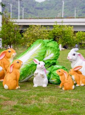 户外仿真兔子雕塑玻璃钢花园庭院草坪园林装饰景观白菜发光兔摆件