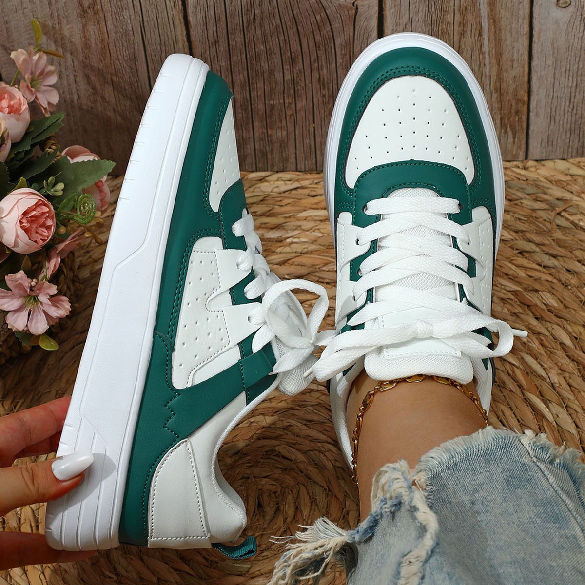 韩版潮流情侣款厚底板鞋软底舒适运动单鞋系带时尚户外休闲女鞋