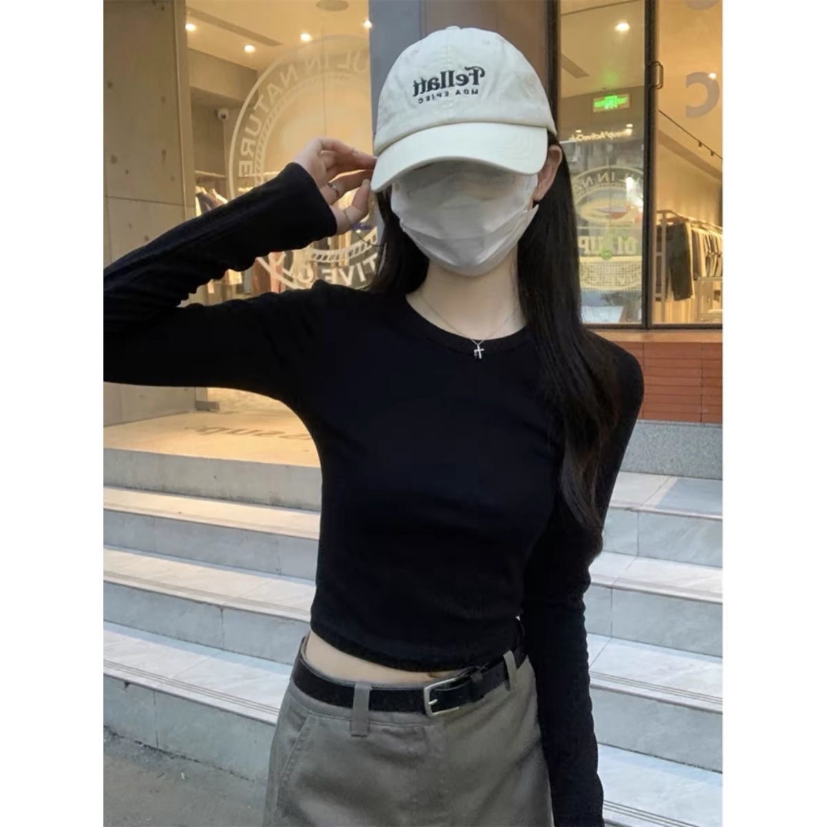 2025春秋简约修身显瘦长袖T恤女纯色百搭辣妹韩版打底上衣女潮