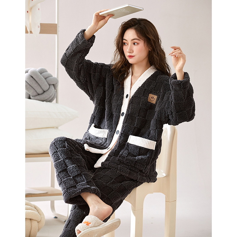 珊瑚绒睡衣女秋冬季长袖法兰绒加绒加厚保暖春秋天女士家居服套装