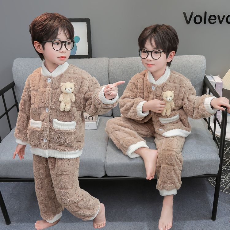 男童珊瑚绒睡衣秋冬款新款儿童法兰绒家居服男宝加绒加厚套装