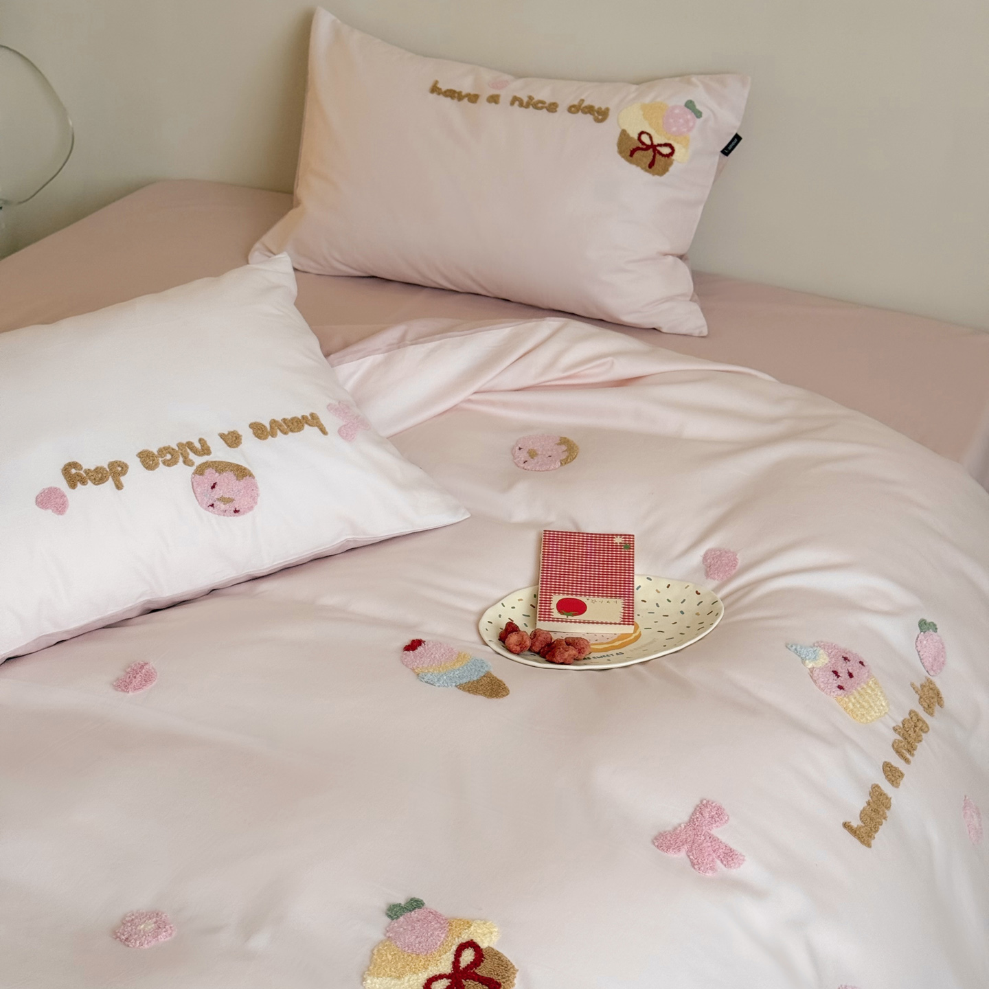 100s全棉磨毛毛巾绣四件套