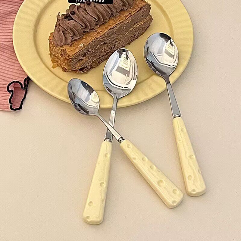 高档精致不锈钢奶油风勺子叉子宿舍家用高颜值西餐餐具刀叉甜品勺