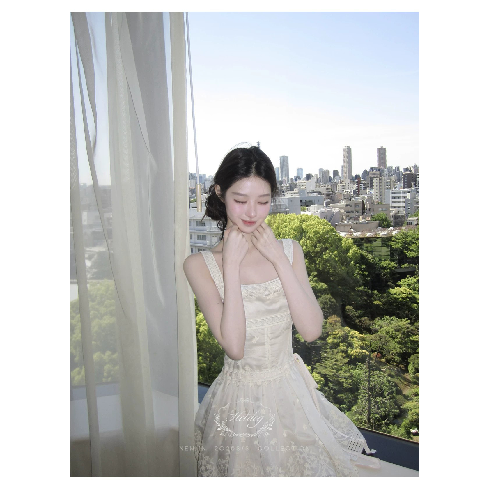 清柠落香 甜美精致蕾丝重工白色连衣裙