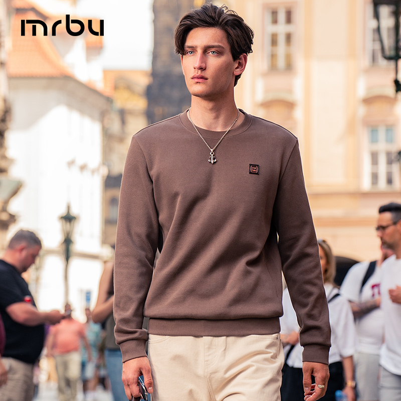 布先生圆领卫衣男士新款正肩长袖