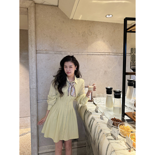 张阿星【法式风情】法式鹅黄色简约千金飘带收腰新款衬衫连衣裙