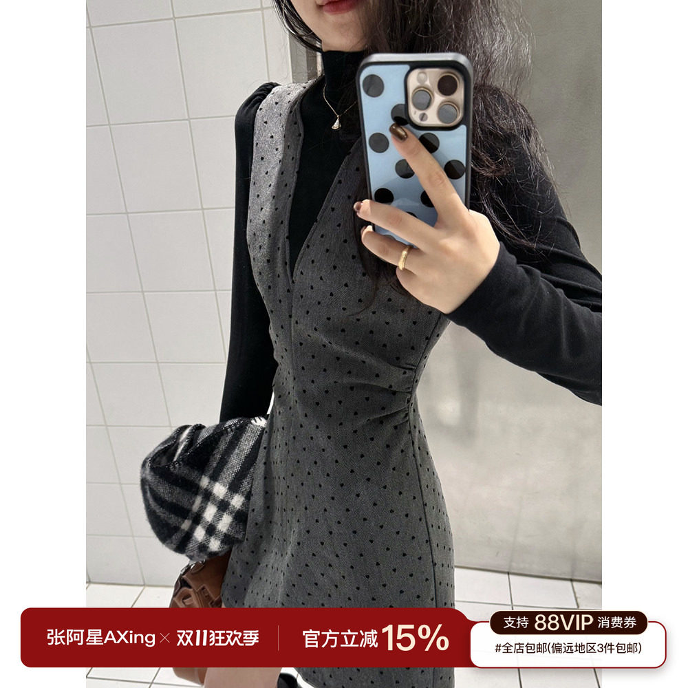 张阿星【英格兰游记】假两件撞色拼接法式加绒波点高腰修身连衣裙