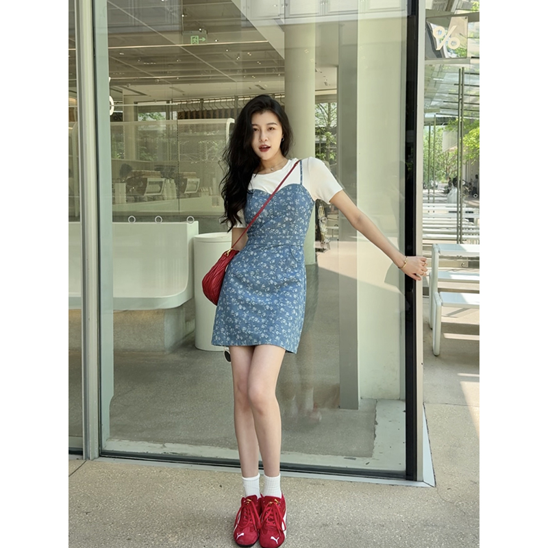 张阿星【海港晴空】新款法式浪漫小碎花假两件旅游度假连衣裙