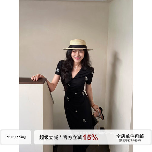 张阿星【黑巧甜茶】法式赫本刺绣精致收腰显曲线显瘦V领连衣裙女