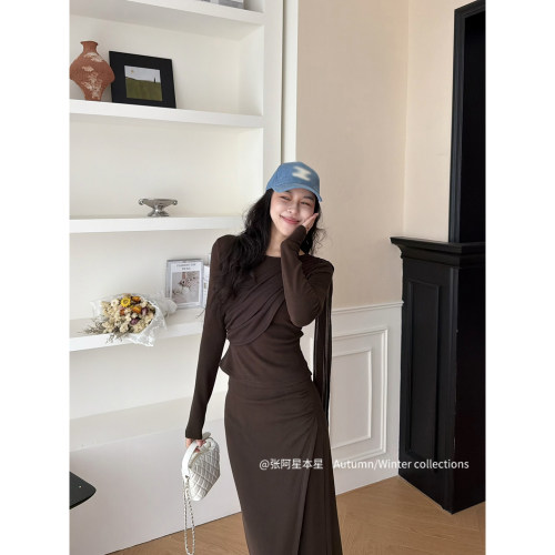 张阿星【待开价！新品先加购】咖色飘带时髦气质上衣+开叉高腰裙
