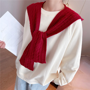 2025新款 衬衣红色配裙子帽子斗篷女 针织搭肩连帽小披肩外搭衬衫