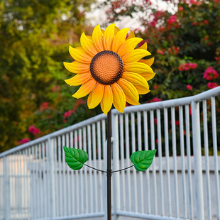 户外庭院向日葵铁艺大风车装饰旋转太阳能灯露台楼顶花园阳台布置