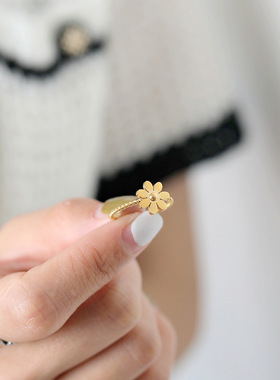 冷淡风ins网红小雏菊指环