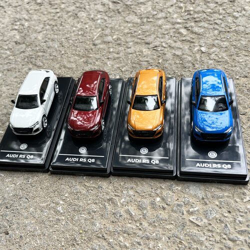 1:64奥迪R8 奥迪 RS e-tro奥迪Q8合金车模摆件高仿真静态汽车模型