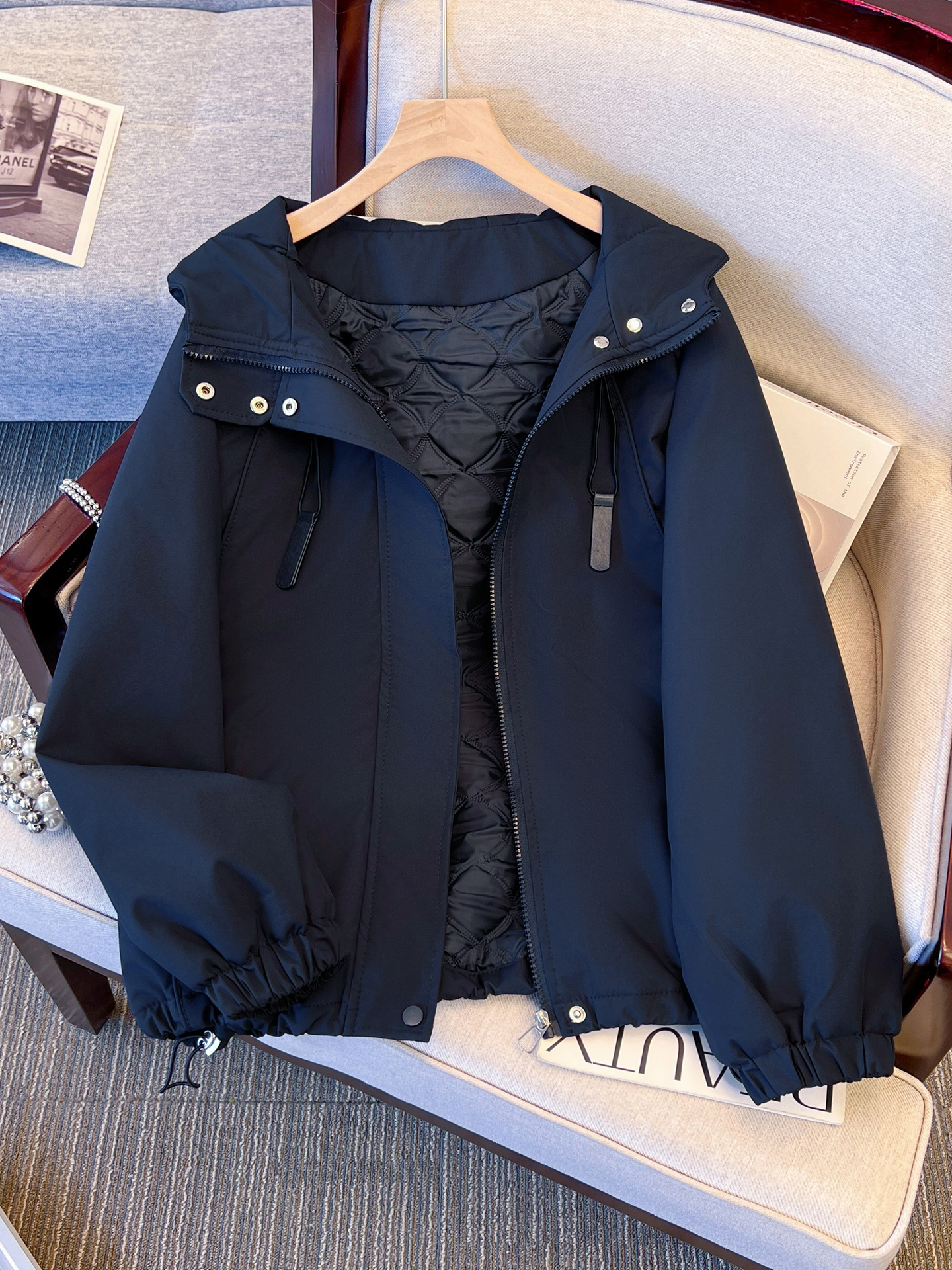 连帽冲锋衣女秋冬夹棉外套2025新款今年流行爆款宽松加厚工装棉服