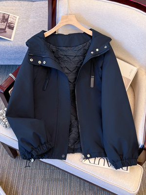 连帽冲锋衣女秋冬夹棉外套2025新款今年流行爆款宽松加厚工装棉服