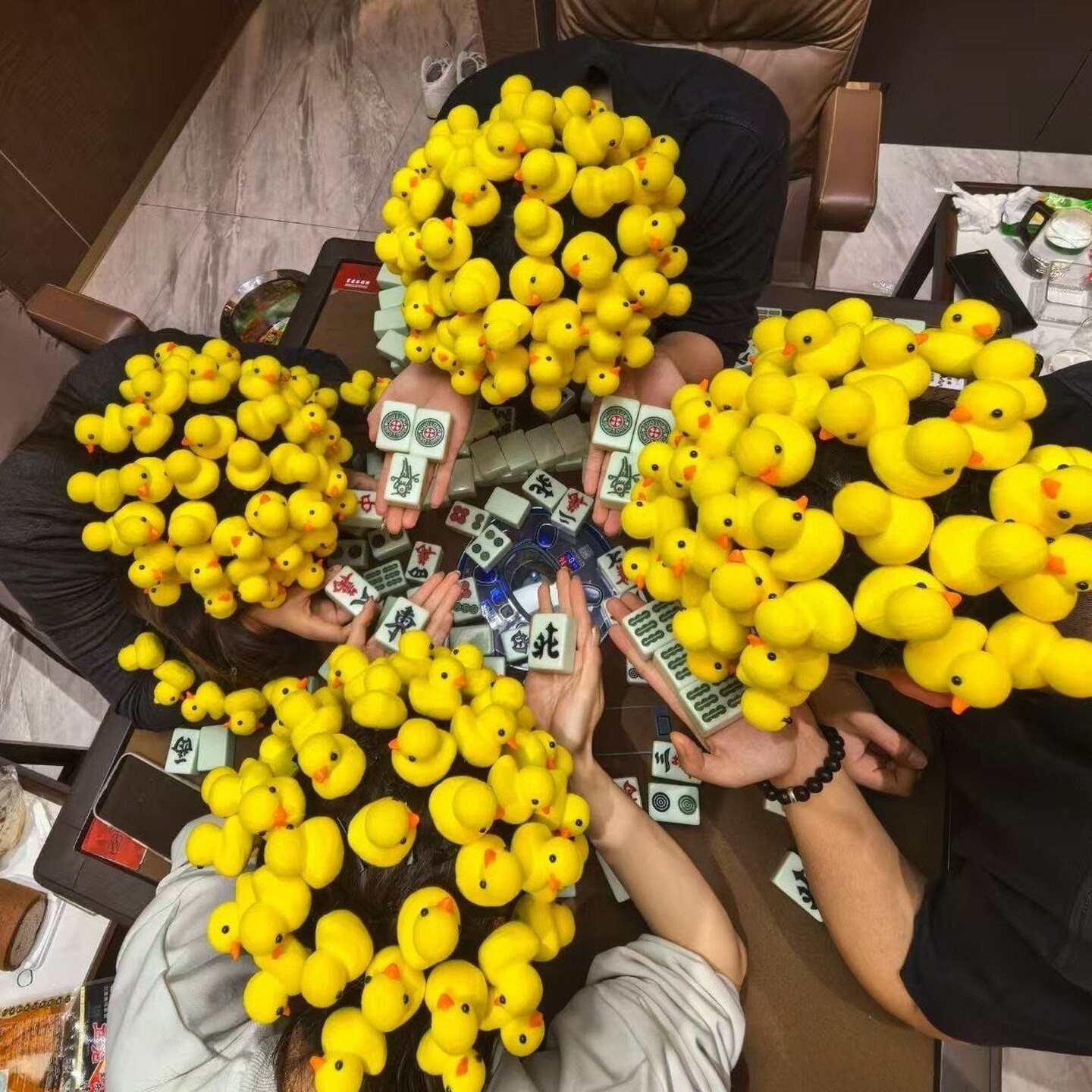 立减5元小黄鸭立体弹簧刘海发夹