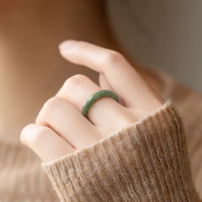 青梅绿茶指环细玉石戒指少女髓
