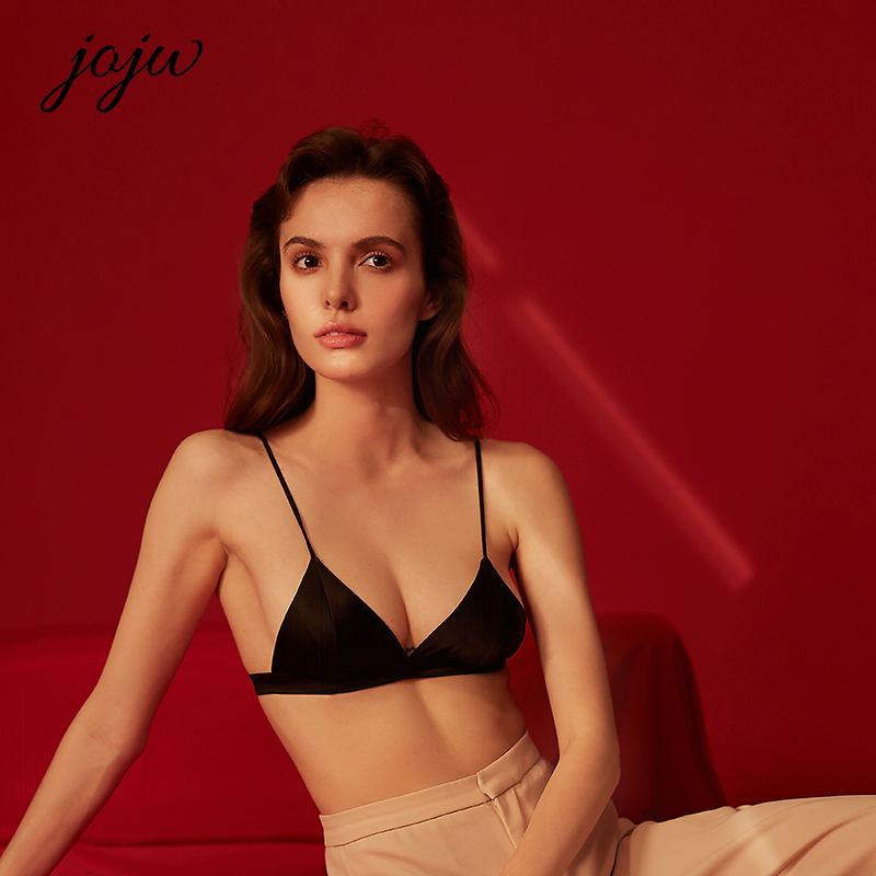 JOJW法式真丝内衣桑蚕丝文胸小胸无钢圈性感三角杯超薄款无痕聚拢