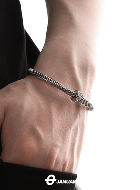 美式钛钢男生手镯简约小众设计高级感男士潮手链圆环开口男女同款