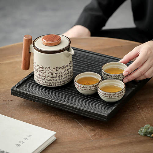 理想生活哈哈旅行茶具套装一壶三杯便携式泡茶壶喝茶男生生日礼物
