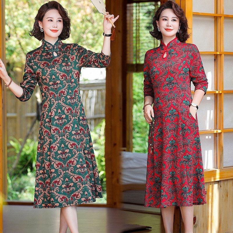 气质妈妈装春季新款中长款改良旗袍裙子中老年女盘扣新中式连衣裙