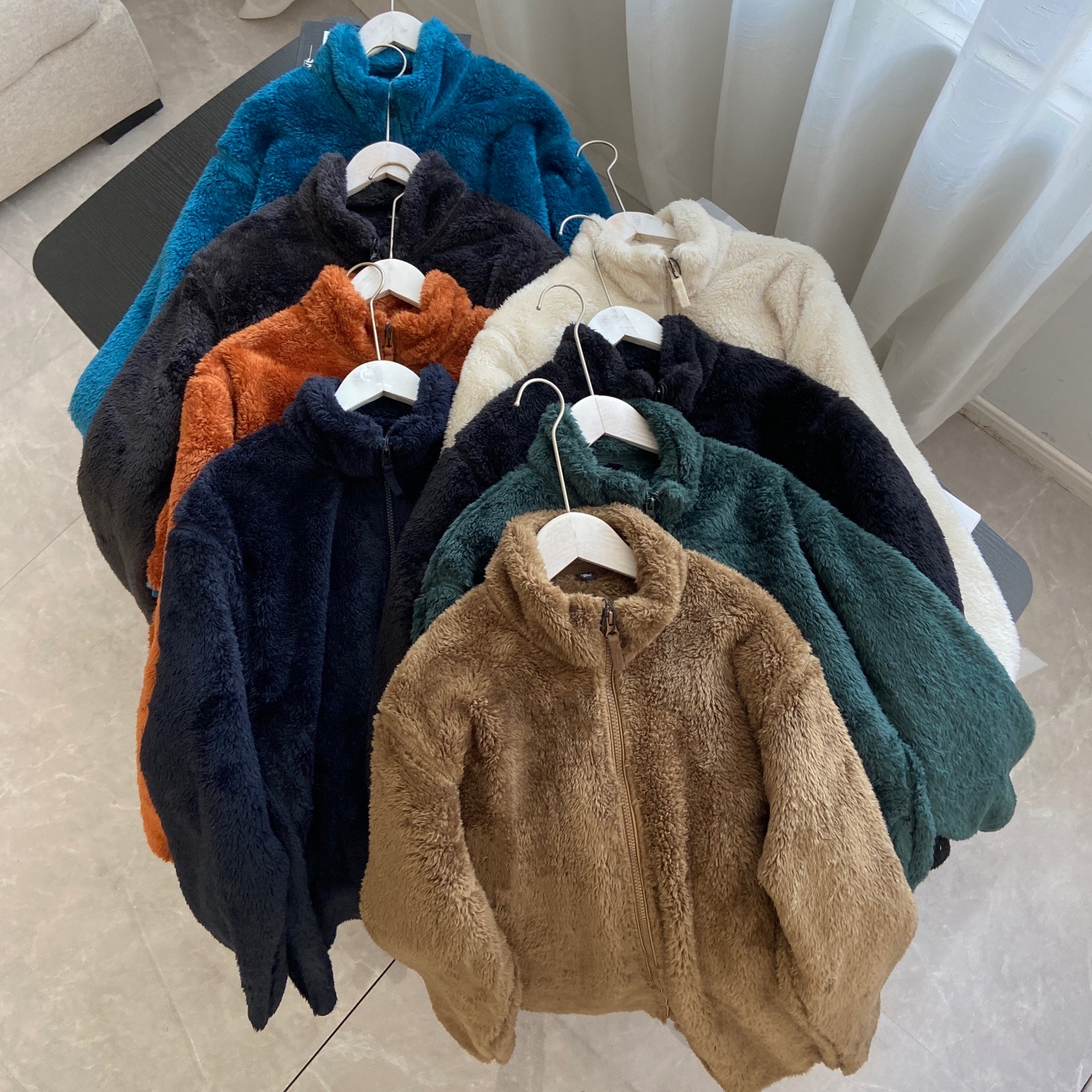 约上男友一起入!好货!Uの秋冬立领拉链摇粒绒长绒休闲情侣外套