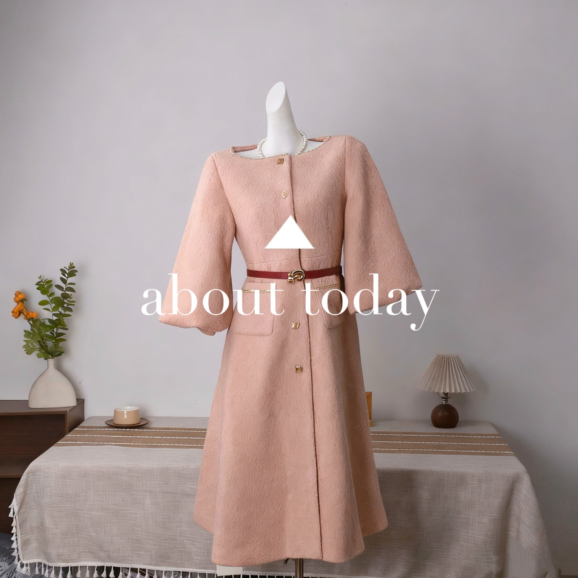 双C腰金丝编织收腰羊毛大衣赫本风裙摆式外套女冬