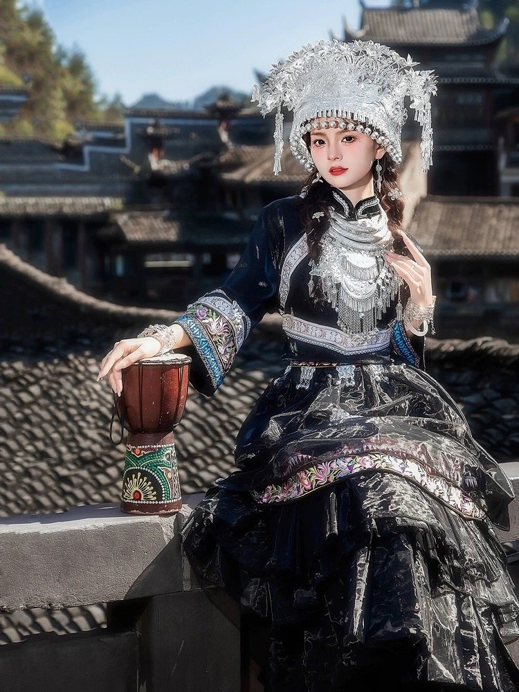苗疆苗族少女瑶族舞蹈民族贵州伴娘舞台写真演出服蛋糕裙影楼旅拍