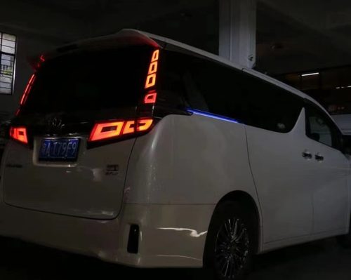 30系威尔法立柱尾灯改装配件