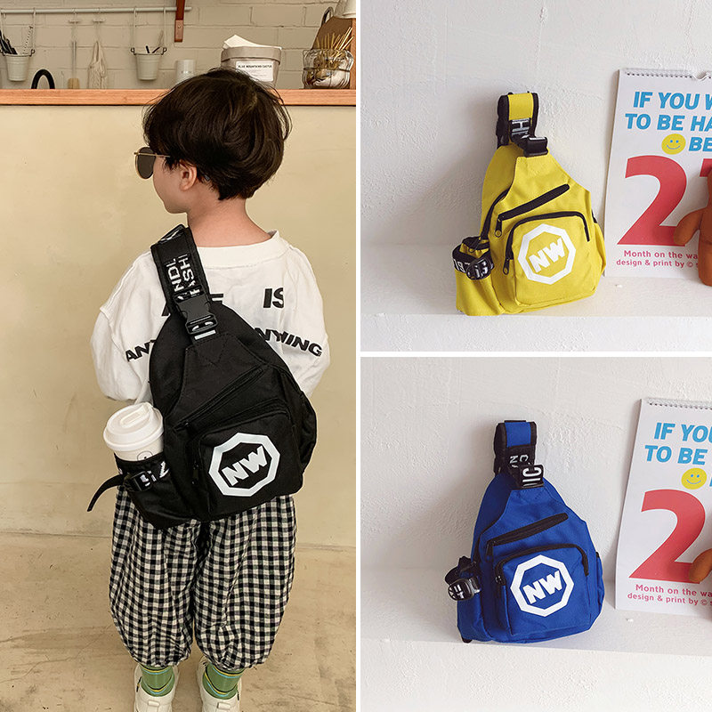 儿童时尚背包f小孩子胸包韩版轻便小学生单肩包男孩子斜挎包出游