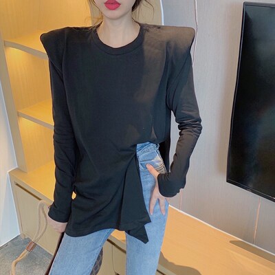 白色打底t恤女长款n遮屁股秋冬内搭不规则开叉高级感直角垫肩上衣
