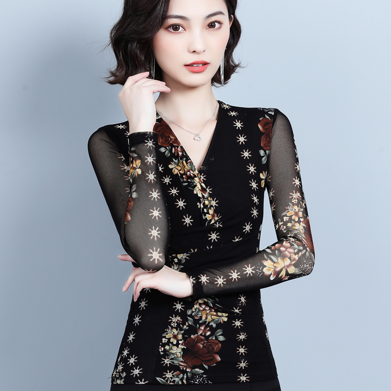 韩版秋季女装新款网纱v领t恤花色