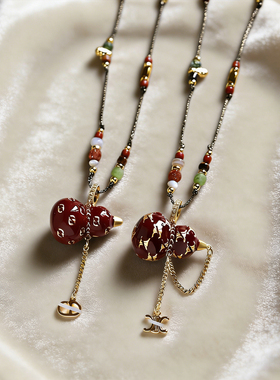 轻奢红色滴油葫芦串珠毛衣链
