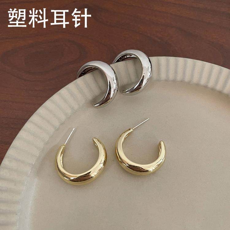 塑料针防过敏复古冷淡风银色圆圈耳钉高级感金属C形耳圈养耳耳饰,饰品/流行首饰/时尚饰品新,耳环,淘宝优惠券,粉丝福利购,淘宝优惠卷